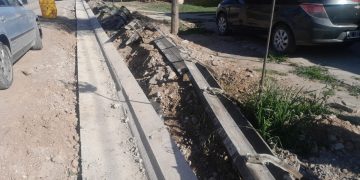 Vecinos denuncian obras sin terminar en calle Juan B. Justo