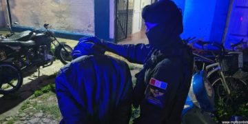 FPA detuvo a dos hombres por intentar evadir un control policial
