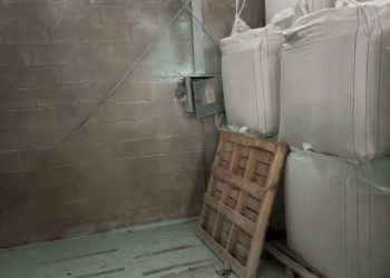 Bomberos acudieron a un principio de incendio en Agrosudeste